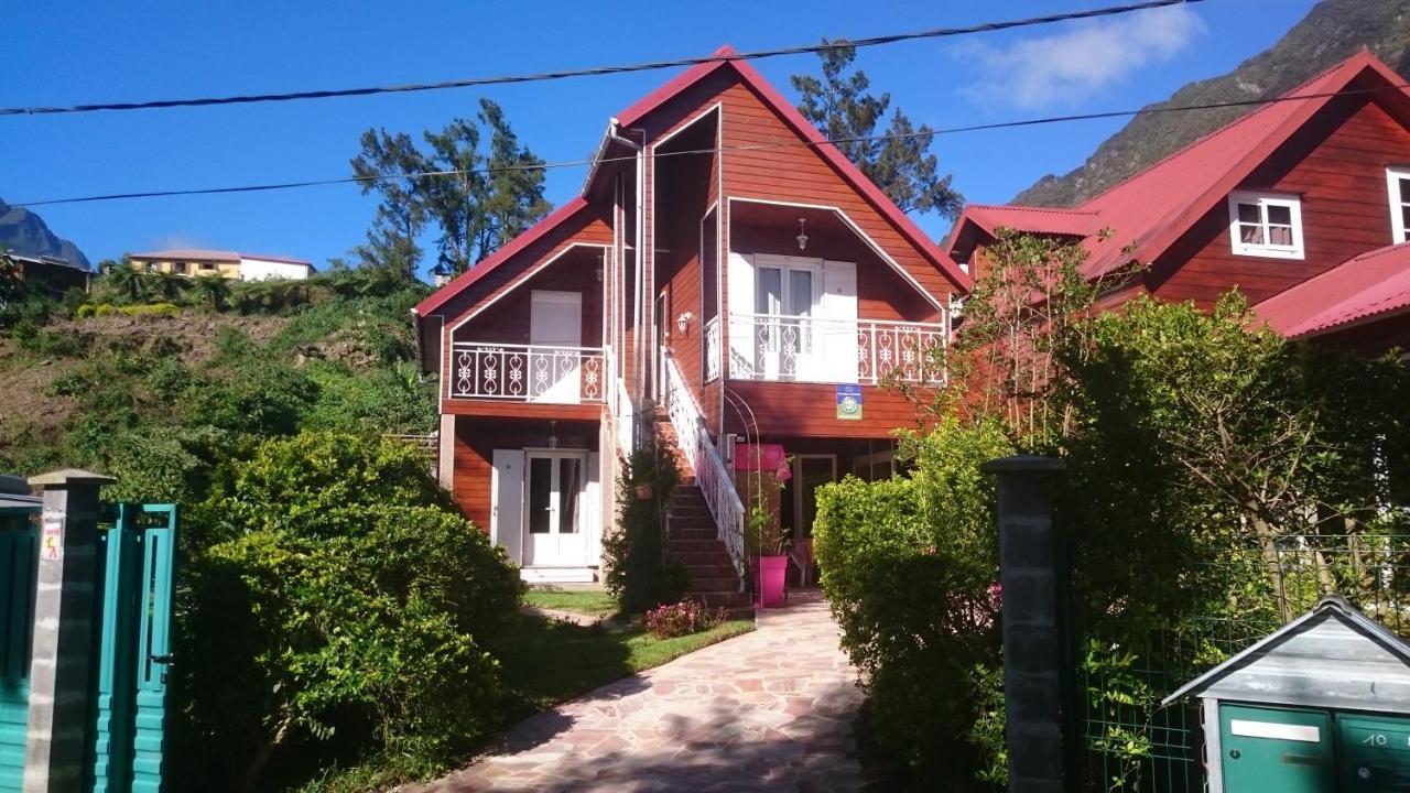 Bed and Breakfast Le Jean Robert Salazie Esterno foto